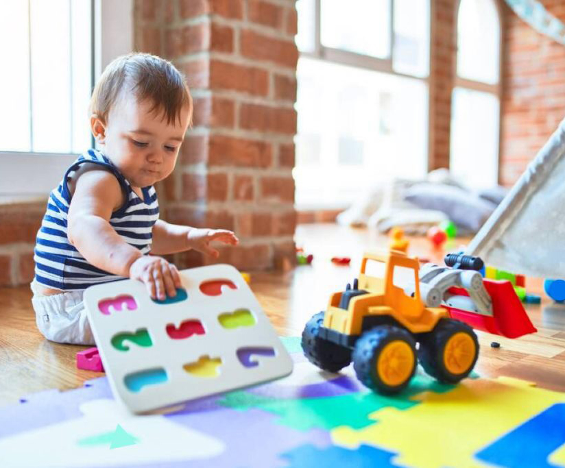  Toddlers below 2 years in a montessori environment